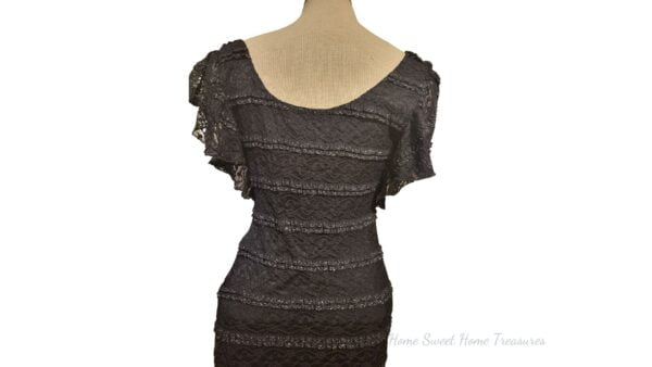 dress teen ladies size 6 black silver lace stretches back view
